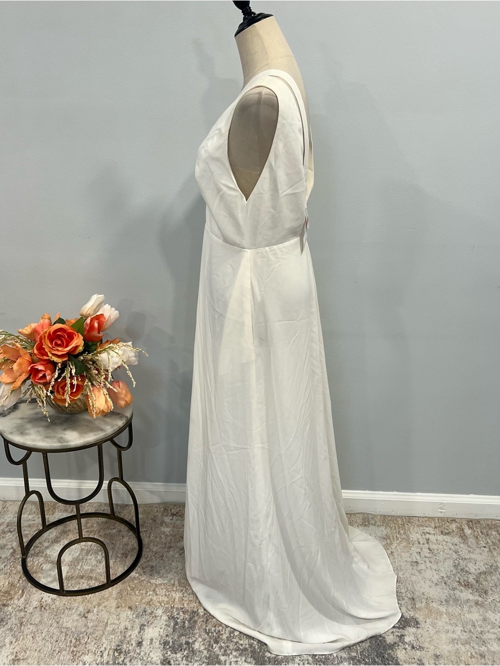 Jill Jill Stuart White / Off White Strappy V Neck Sleeveless Maxi Gown - Size 6 - Picture 5 of 11